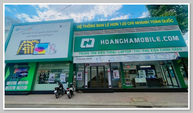 Khuôn viên cửa hàng Hoàng Hà Mobile tại Tiền Giang